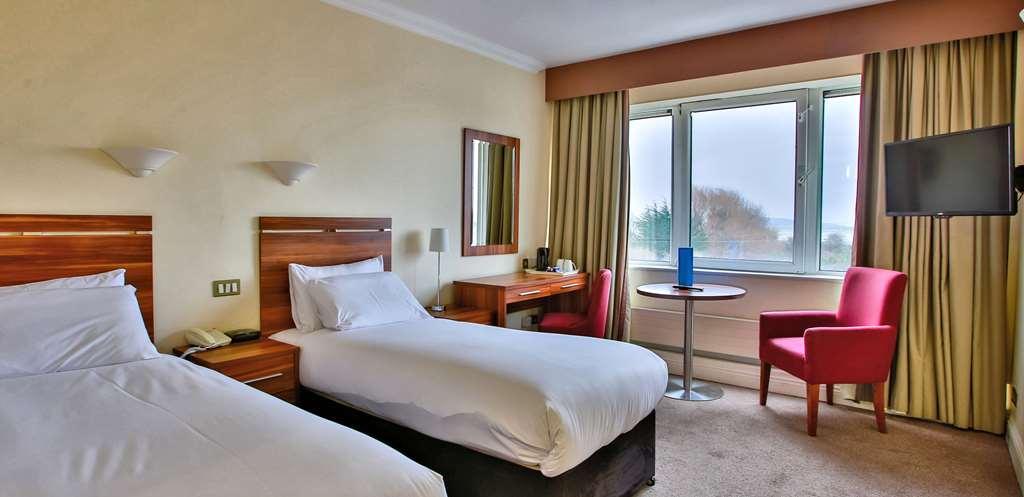 Maldron Hotel Merrion Road دبلن الغرفة الصورة